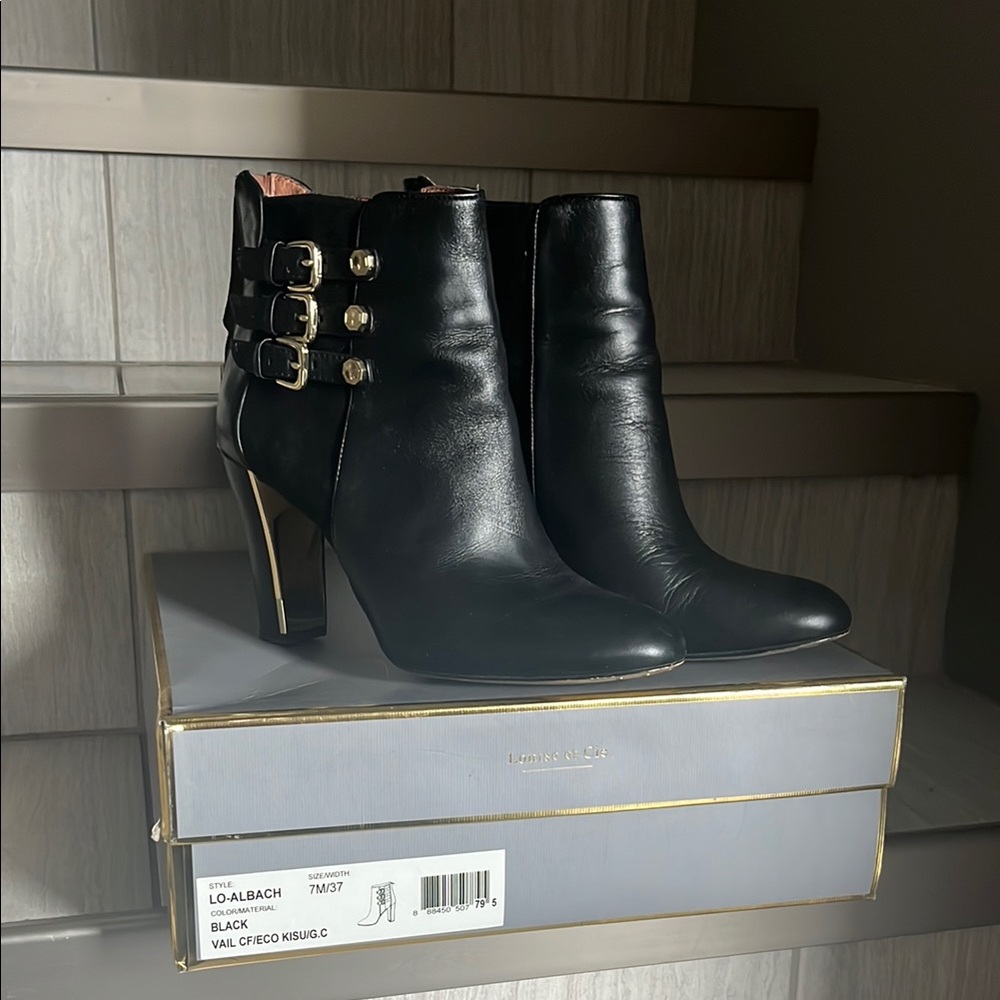 7 luxury Louise et Cie Black genuine Leather Women's Ankle Boots